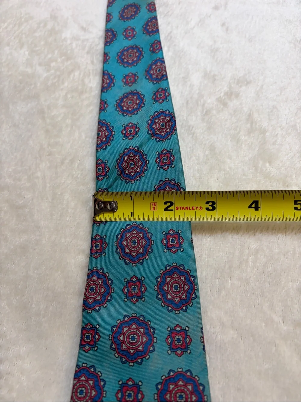 Boston Clipper‎ Teal Medallion Pattern Men's Silk Tie